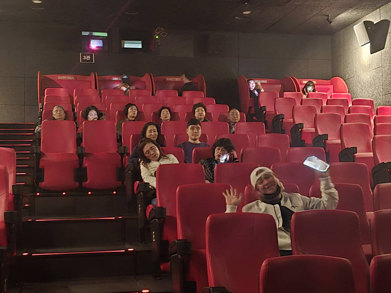 PDFF영화주간 사진_부산협회 (2).jpg